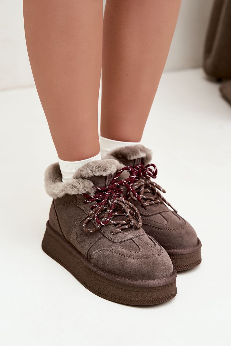 Gefütterte Schnür-Snowboots aus Wildleder, braun