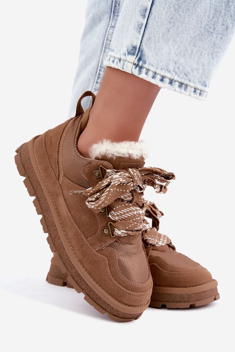 Schnürbare Schneestiefel aus Veloursleder