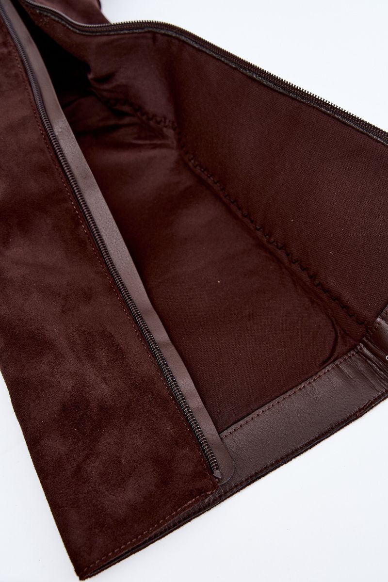 Stiefel mit Blockabsatz, umgeschlagenem Schaft und Schnalle, braun