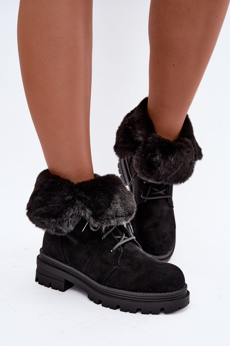 Schwarze gefütterte Ankle-Boots aus Wildlederimitat