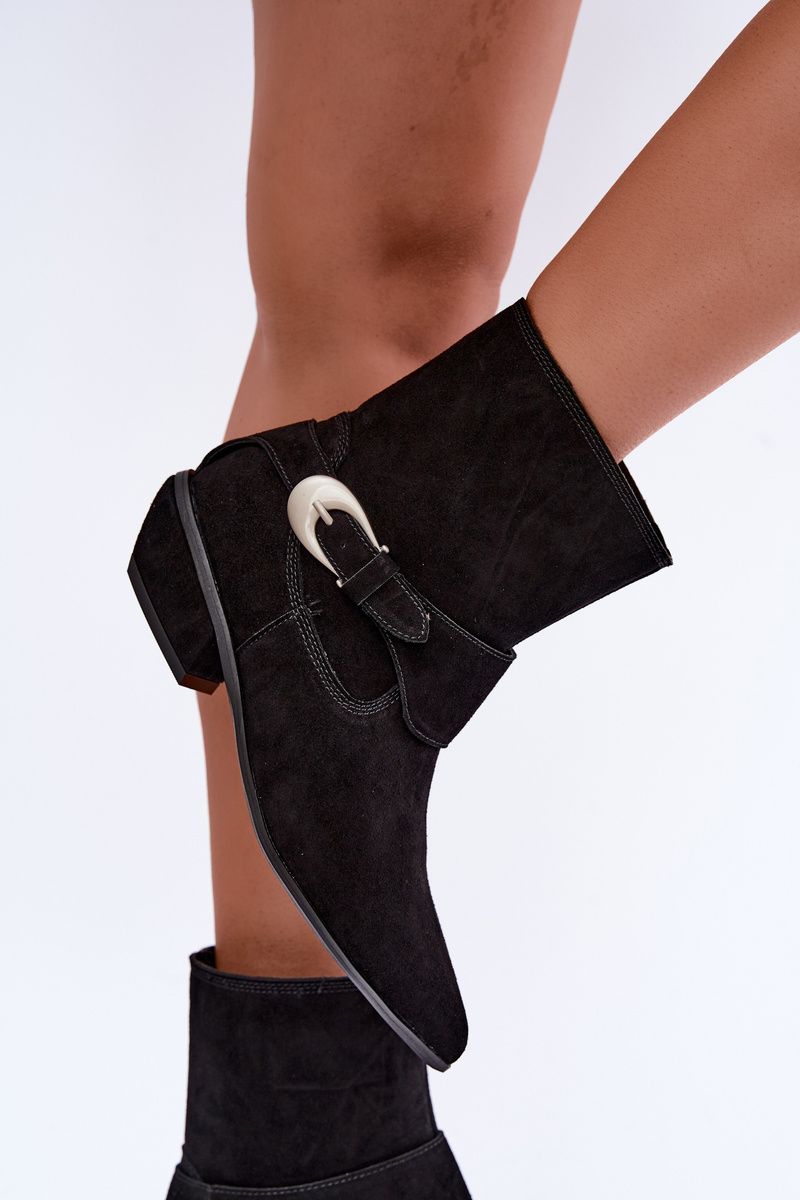 Gefütterte schwarze Ankle Boots aus echtem Veloursleder
