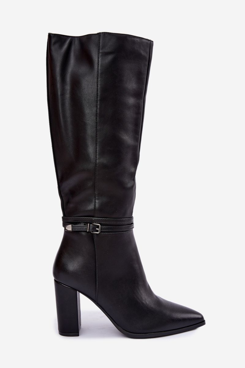 Gefütterte Overknee-Stiefel mit Riemen in Schwarz