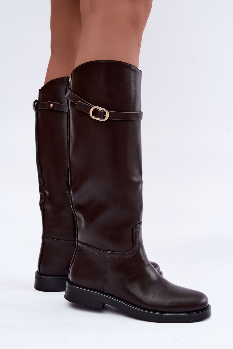 Stiefel mit flachem Absatz, Riemen und goldener Schnalle, braun