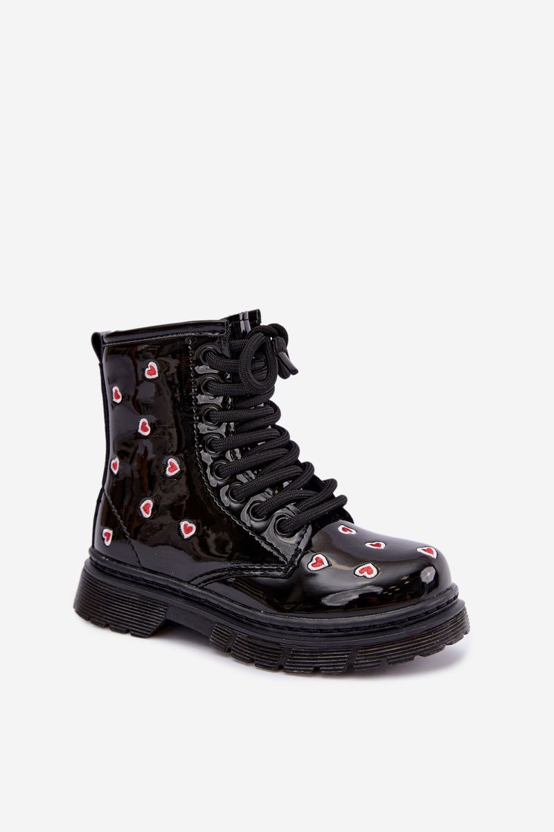 Lackierte gefütterte Stiefelette mit Herzchen