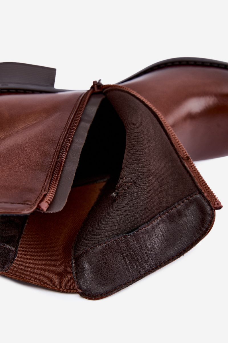 Braune Chelsea-Stiefelette mit Blockabsatz aus Kunstleder
