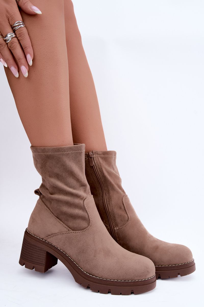 Beige Stiefelette mit Blockabsatz aus Velourslederimitat