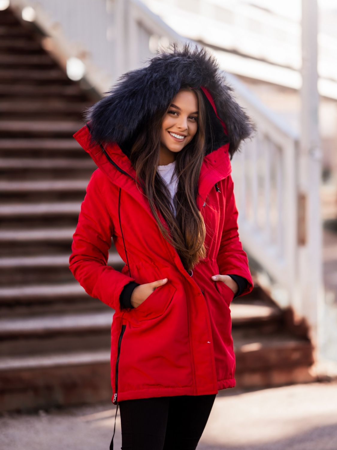 Winterjacke mit hohem Kragen braun