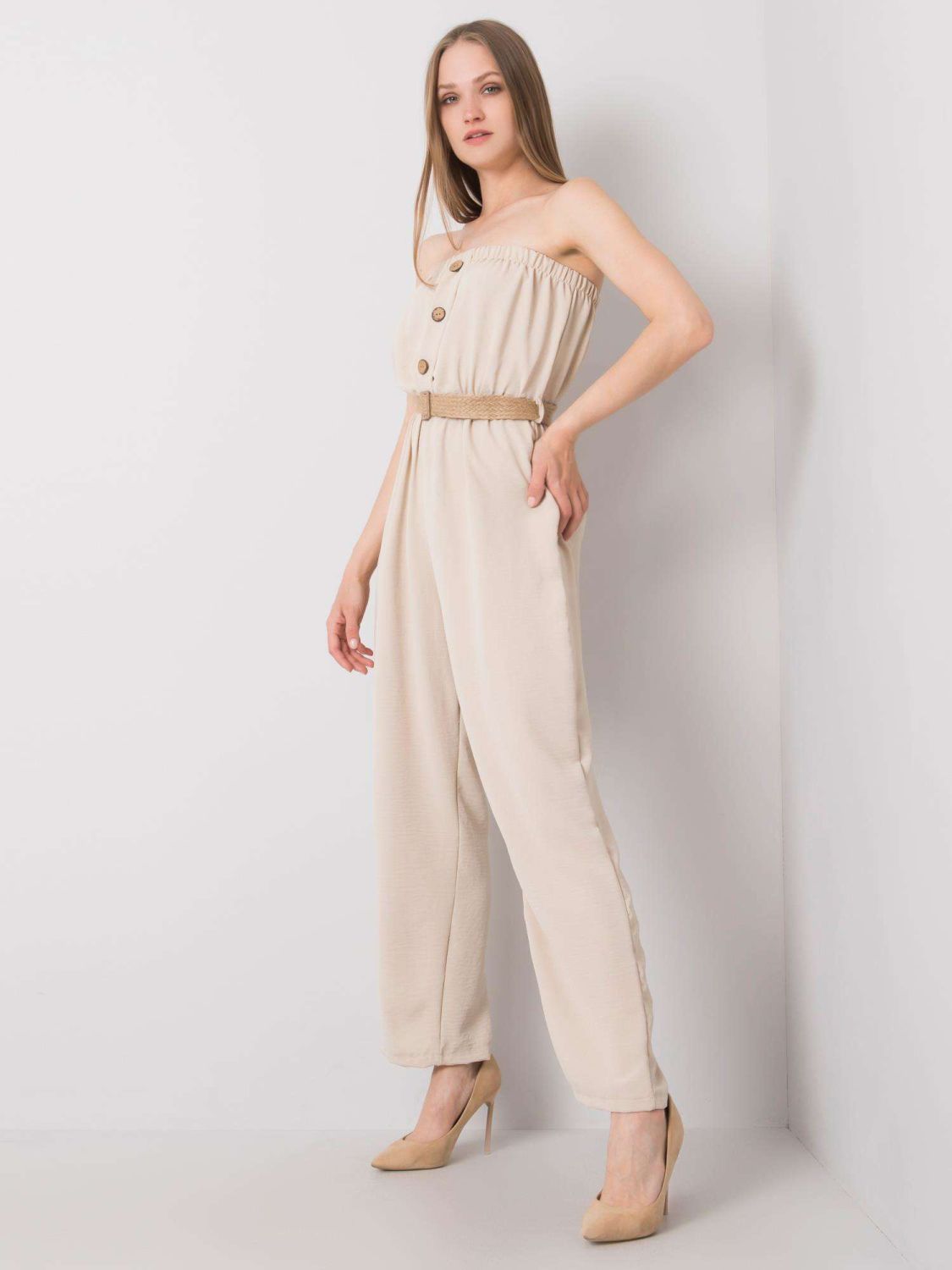 Helle beige Overall mit Gürtel von RUE PARIS