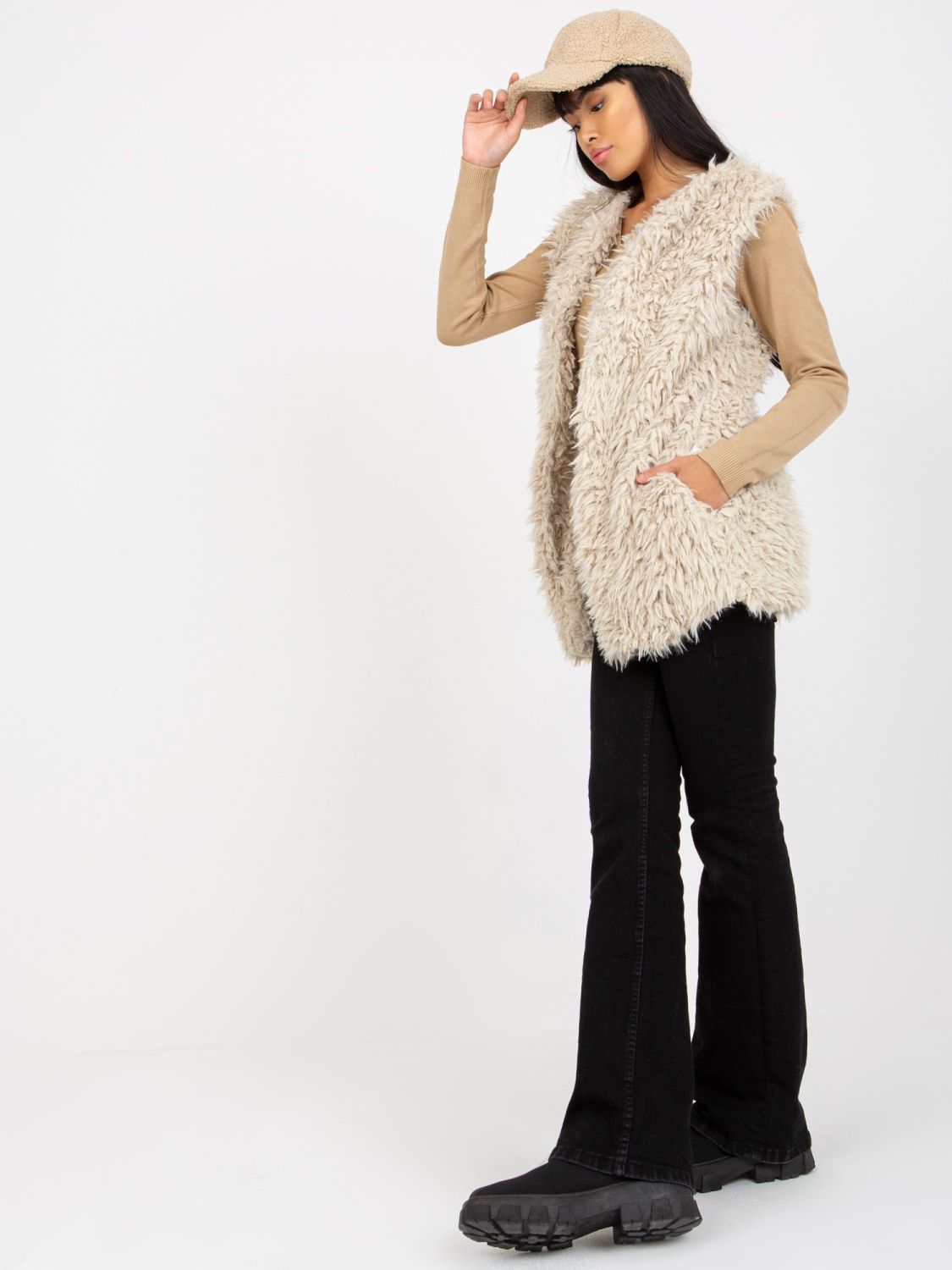 Beige Fellweste mit Futter Hallie