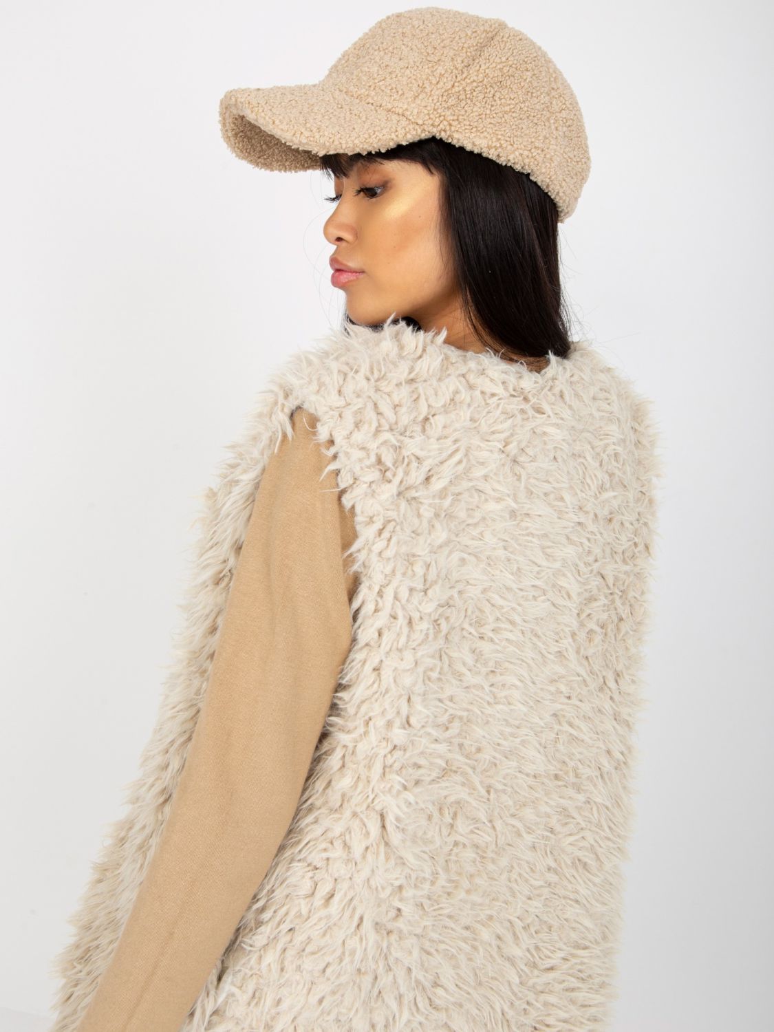 Beige Fellweste mit Futter Hallie