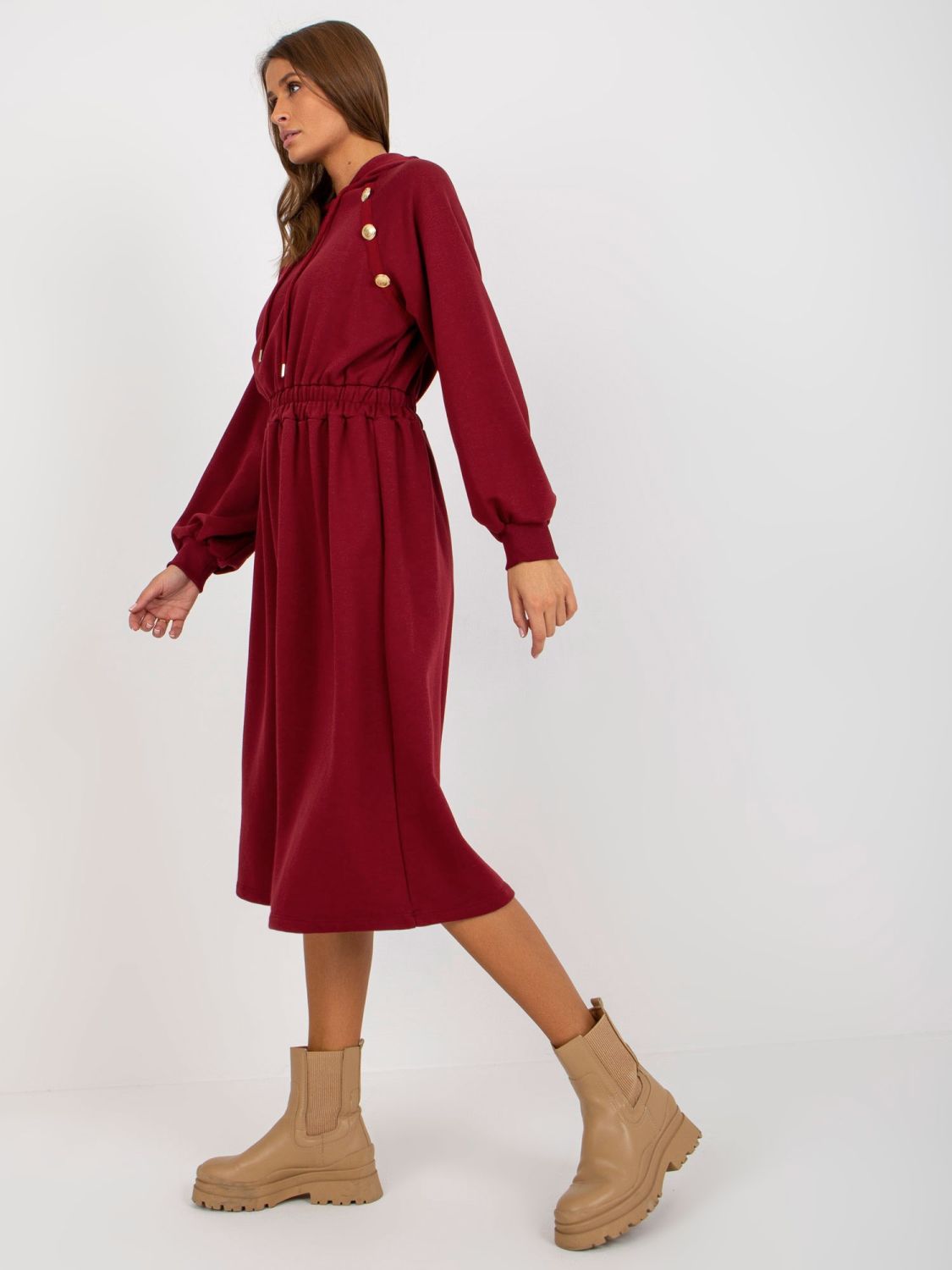 Bordeauxfarbene, schwingende Sweatkleid mit Gummizug in der Taille