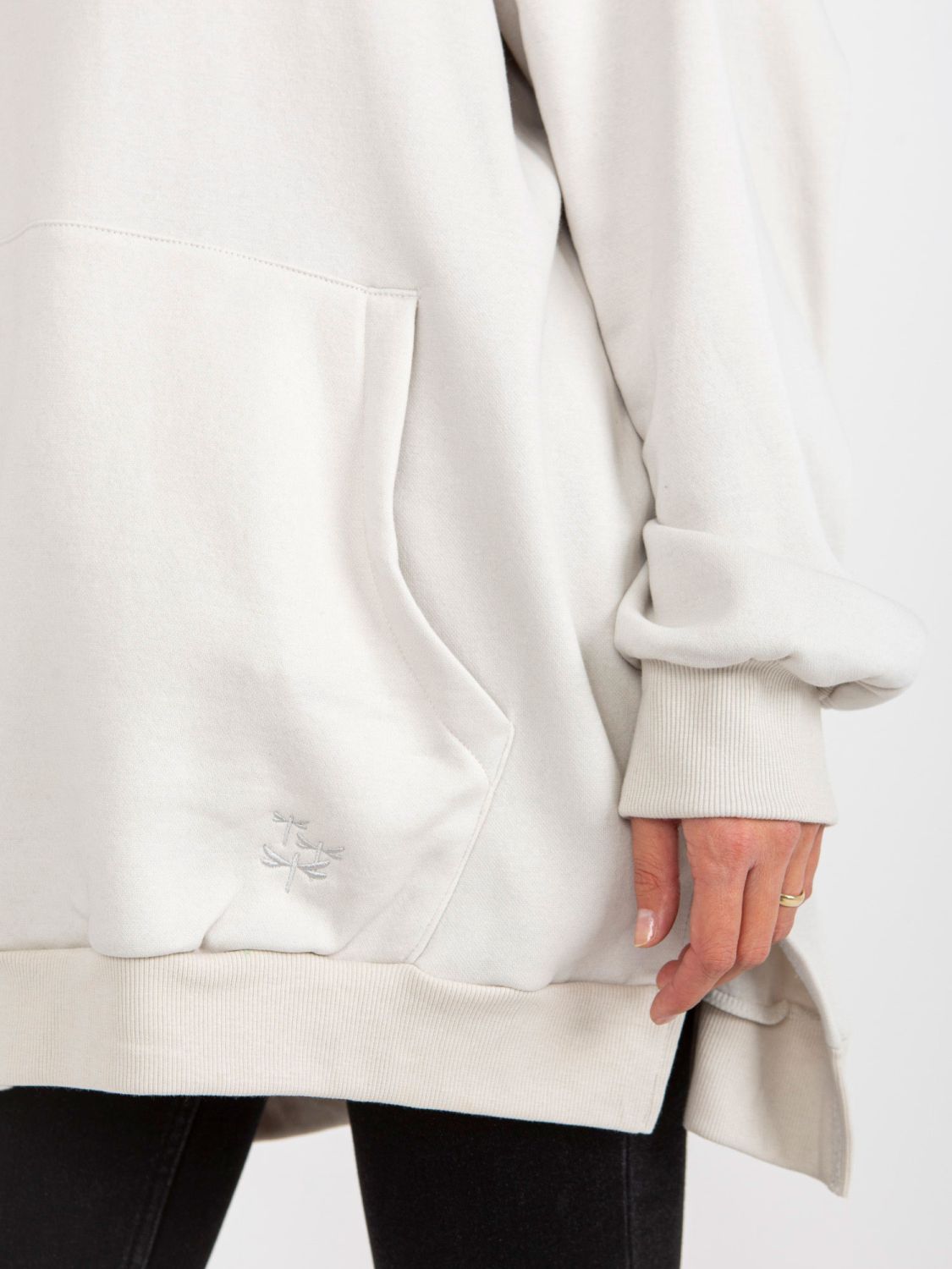 Helle graue lange Oversize-Hoodie MAYFLIES