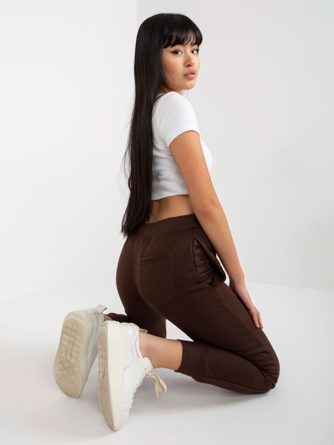 Dunkelbraune gefütterte Jogginghose mit Taschen MAYFLIES