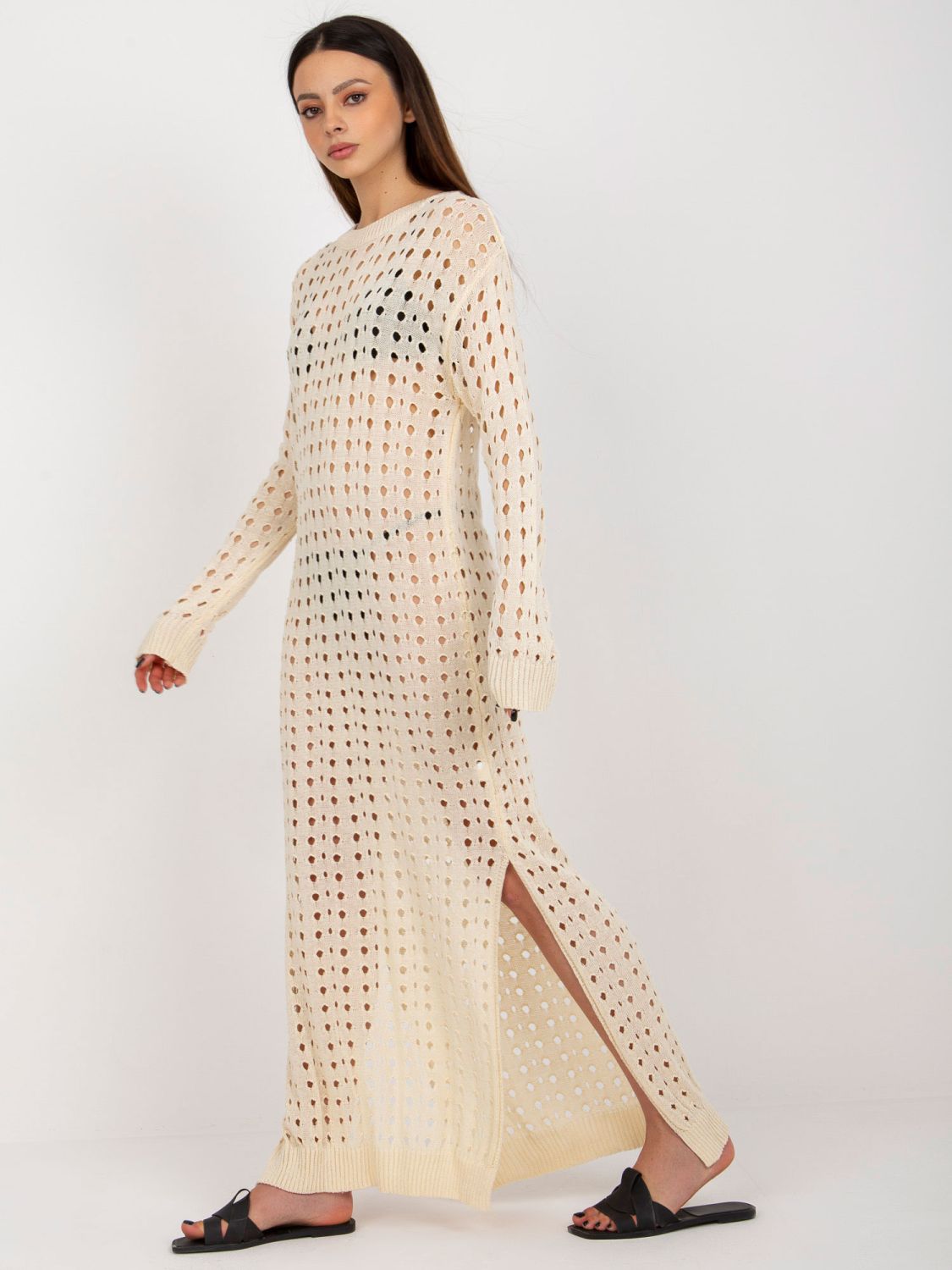 Helle beige Sommerstrickkleid