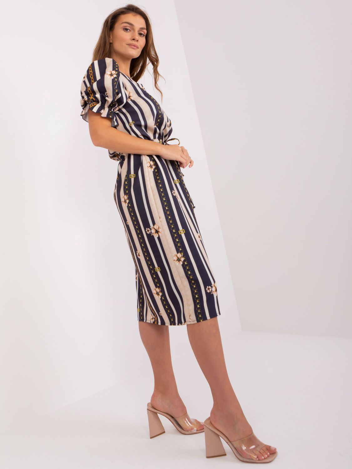 Blaue Kleid mit Druck und Puffärmeln