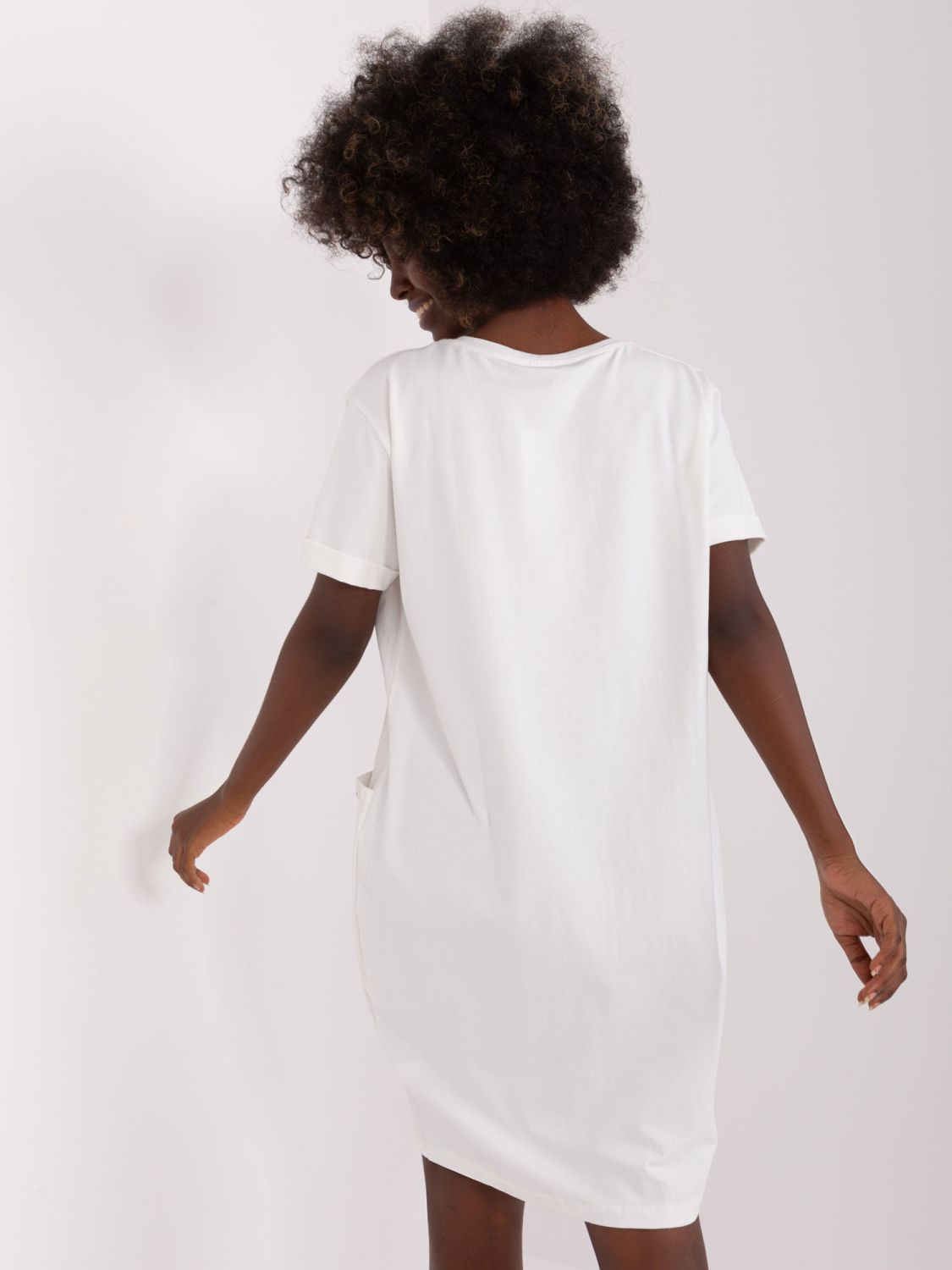 Ecru Baumwollkleid Basic bis zum Knie