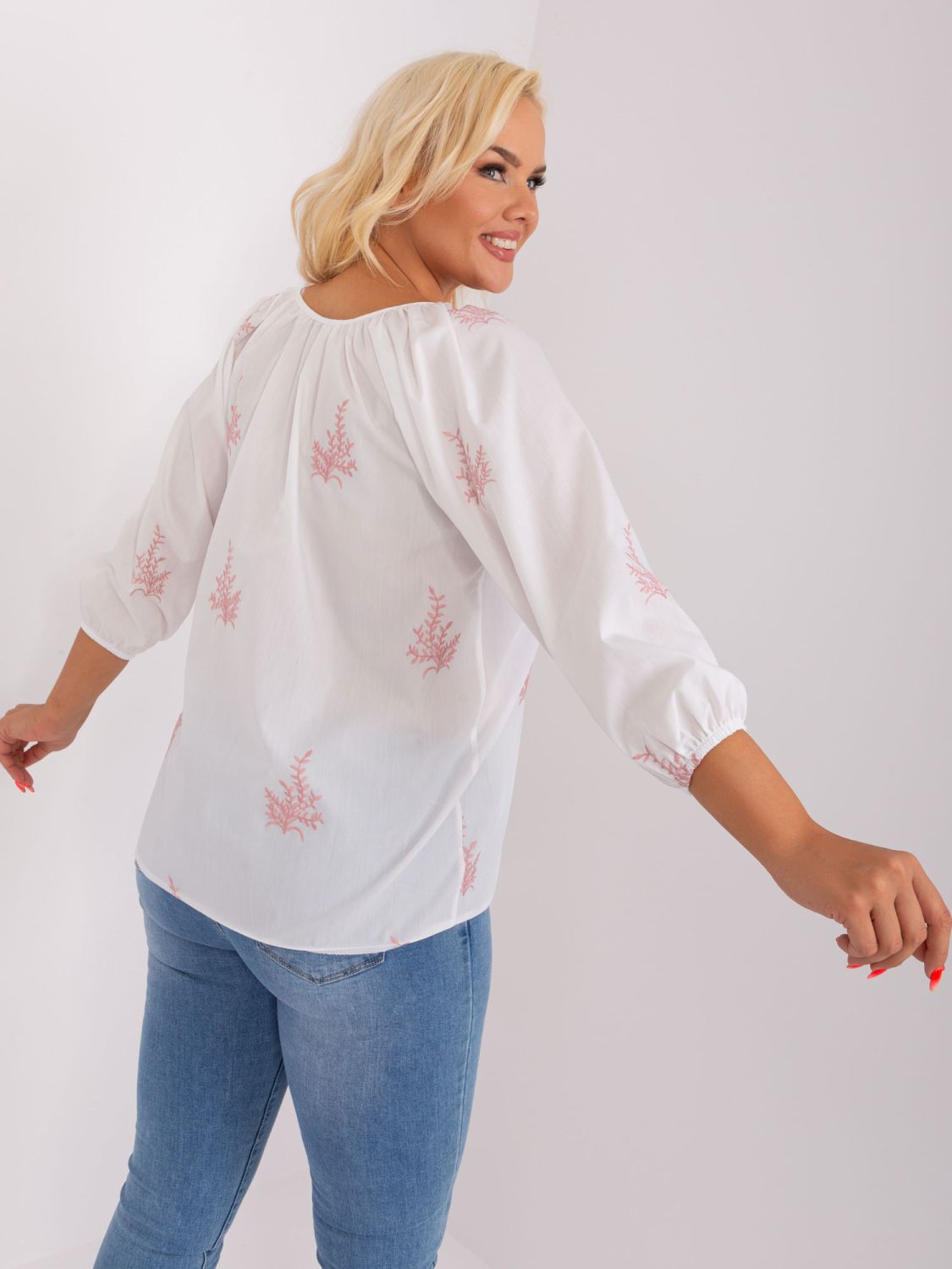 Weiß-rosa Bluse mit Stickerei