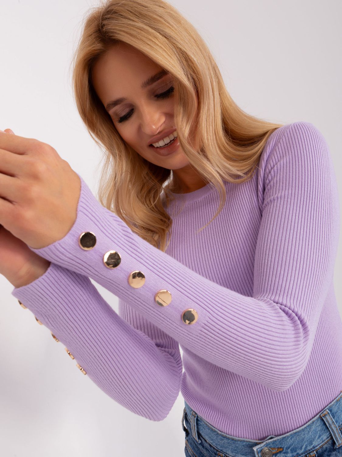 Helle lila klassische figurbetonte Pullover