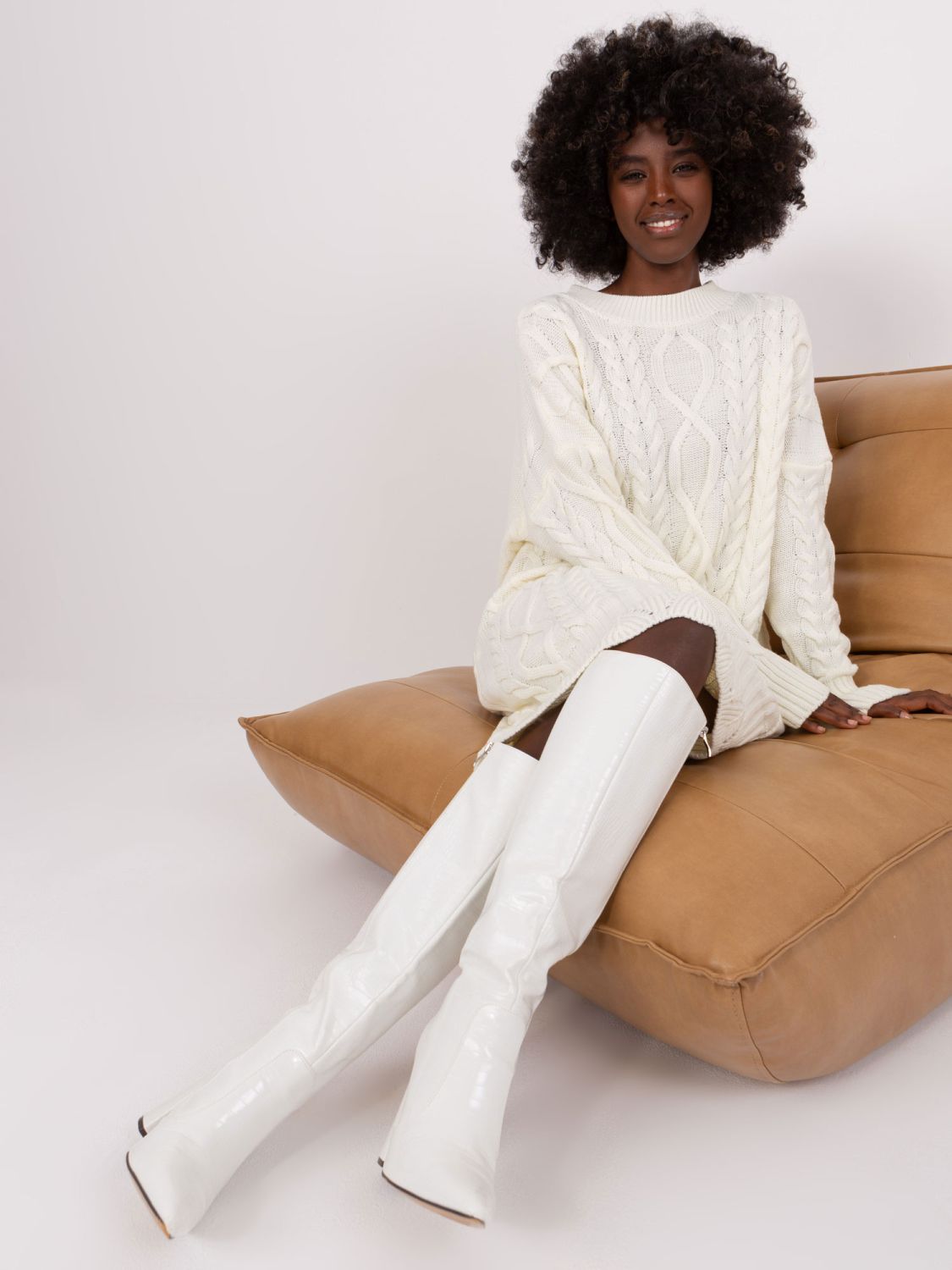 Elegantes Midi-Kleid in Ecru