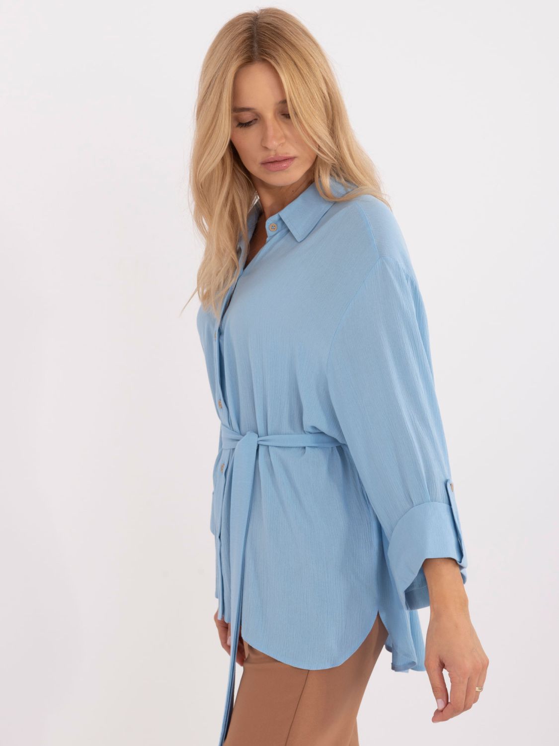 Blaue elegante Bluse mit 3/4-Ärmeln