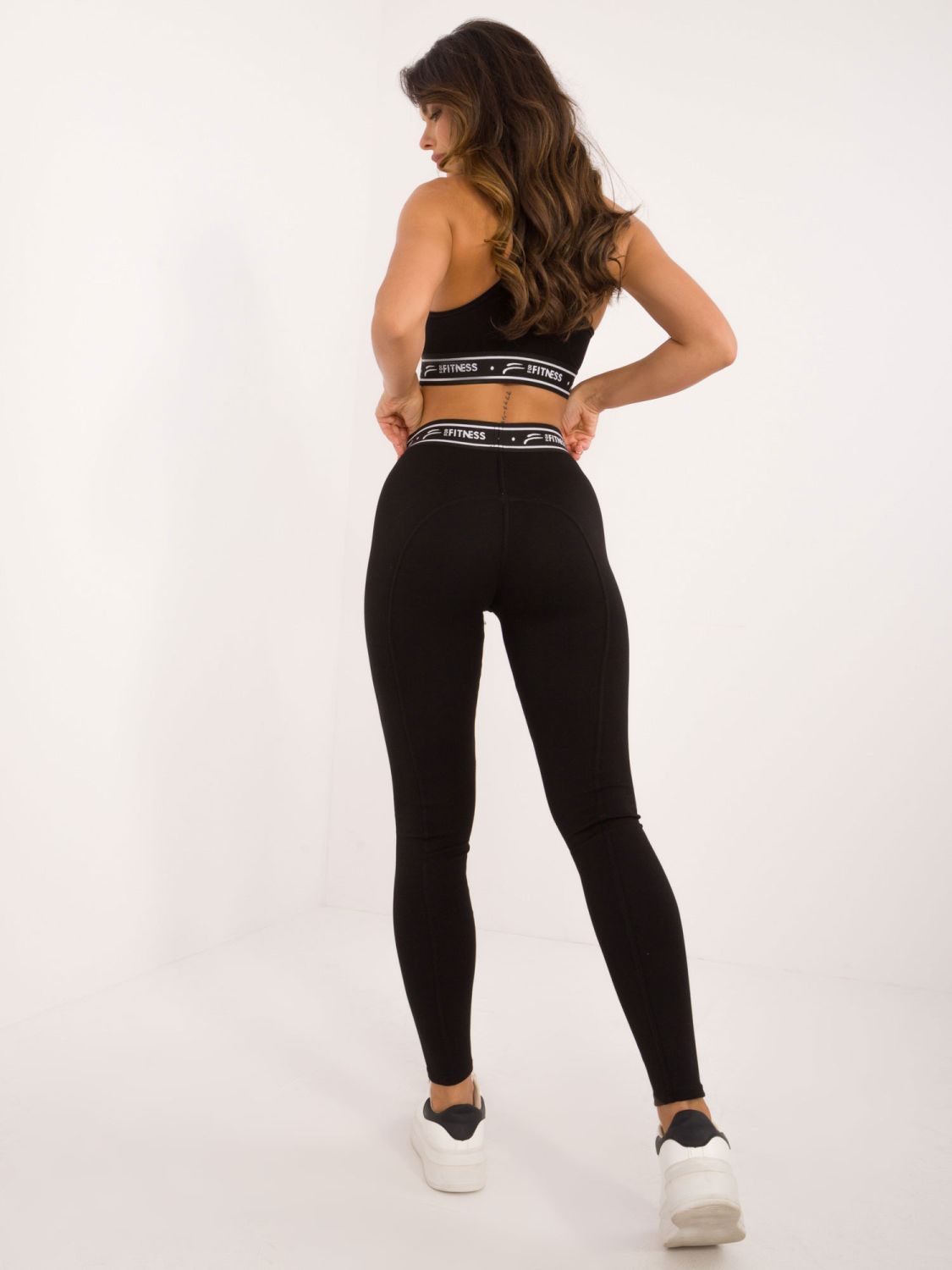 Stylische schwarze Leggings