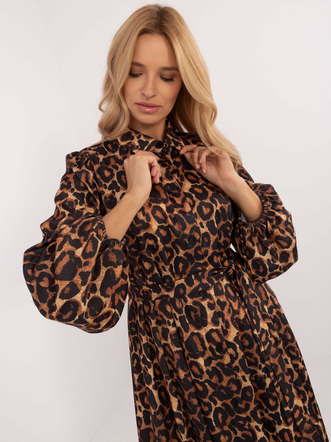 Asymmetrisches Kleid mit Leopardenmuster