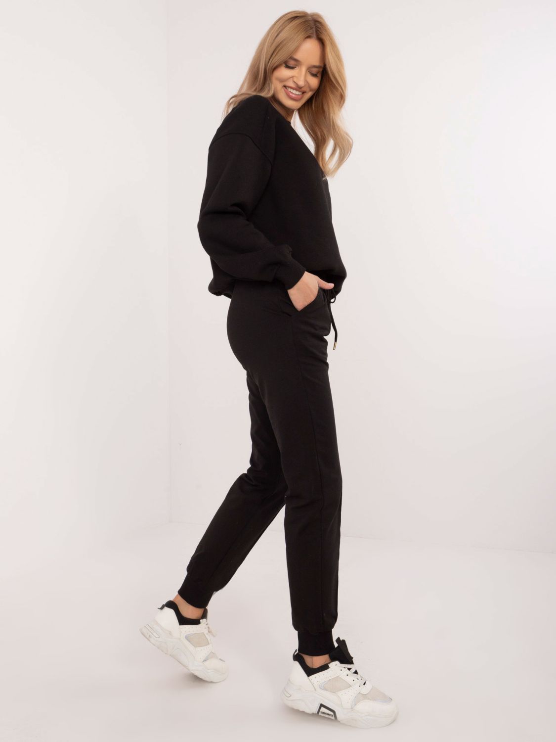 Stylische schwarze Sporthosen