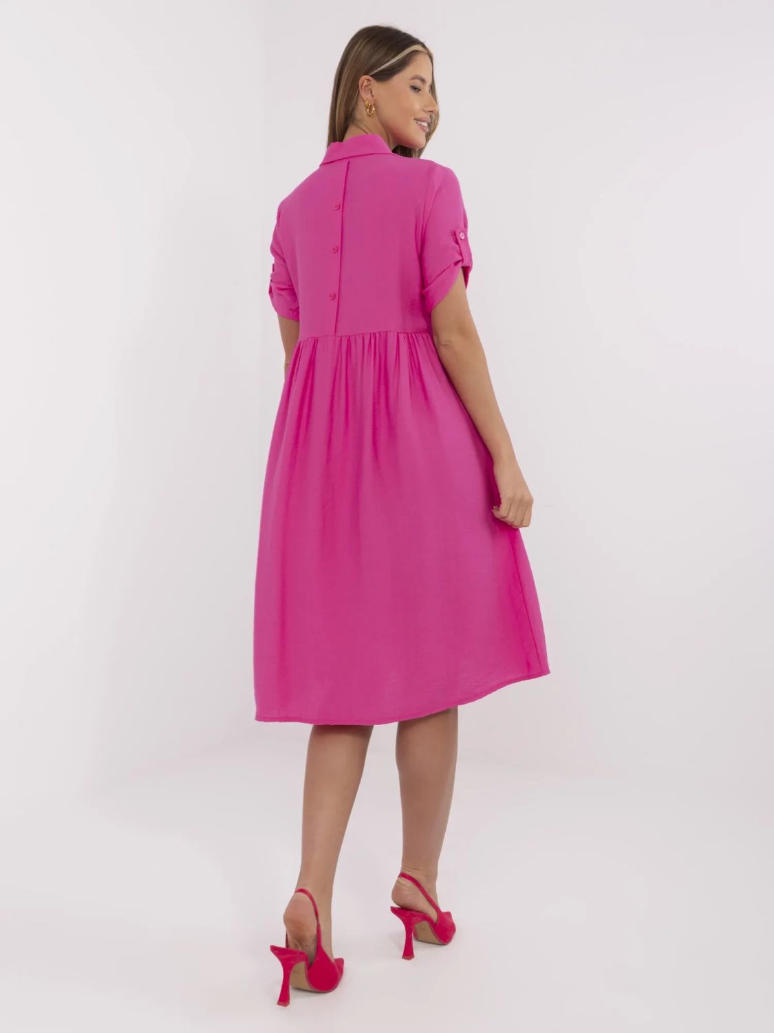 Rosa ausgestellte Kleider mit kurzen Ärmeln