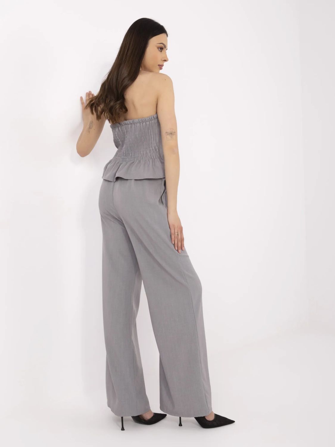 Elegantes Set in Grau