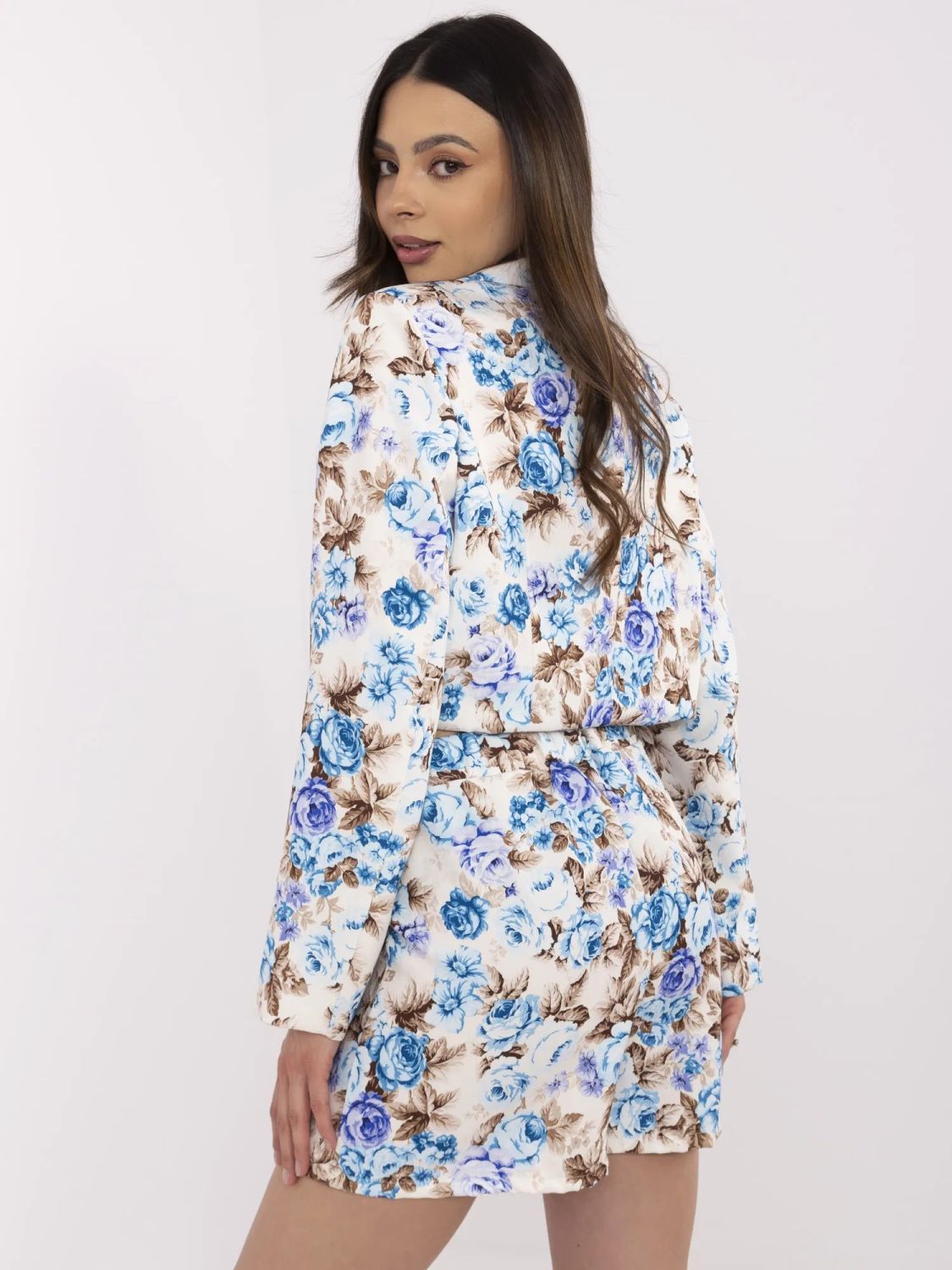 Eleganter Komplettanzug mit Blumenmuster