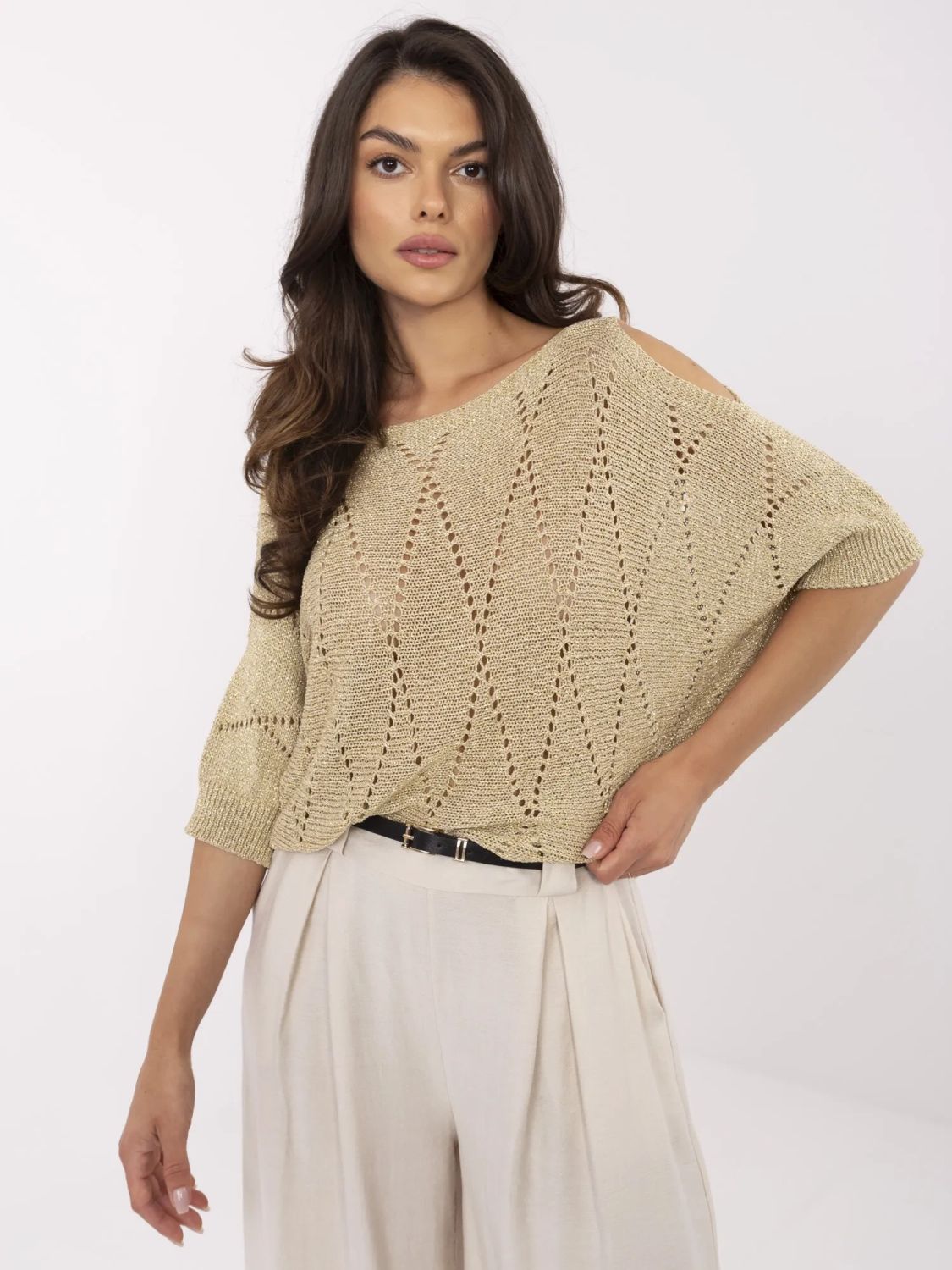Eleganter goldfarbener Pullover mit 3/4-Ärmeln