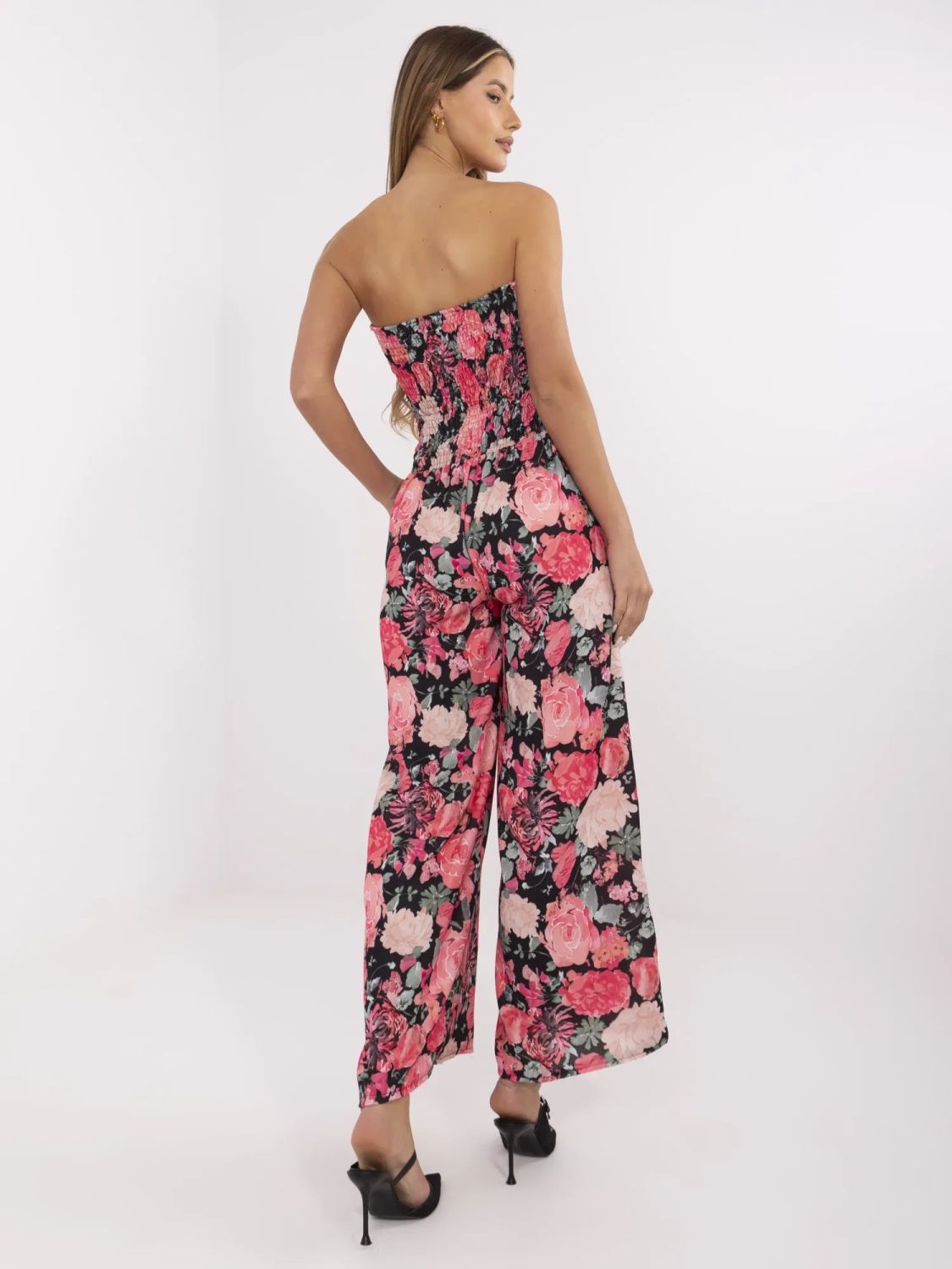 Blumenoverall mit weitem Bein