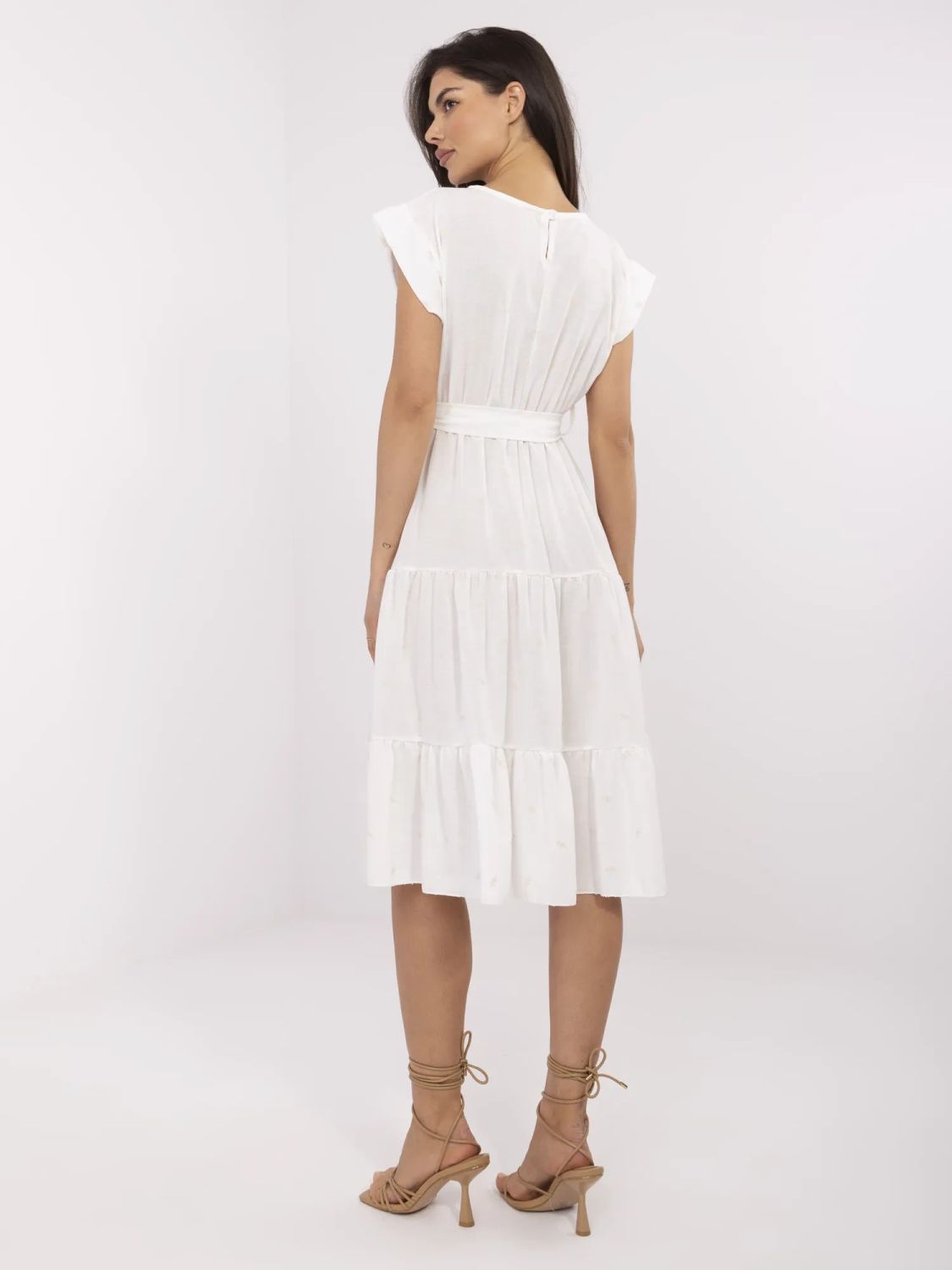 Ausgestellte Sommerkleid in Ecru