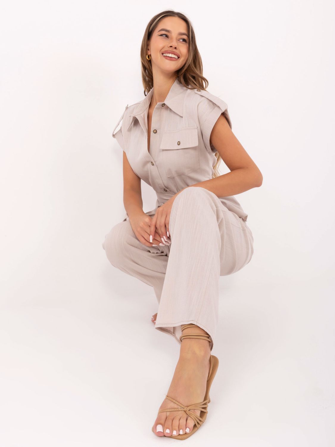 Beige Komplettset mit Bluse und Hose