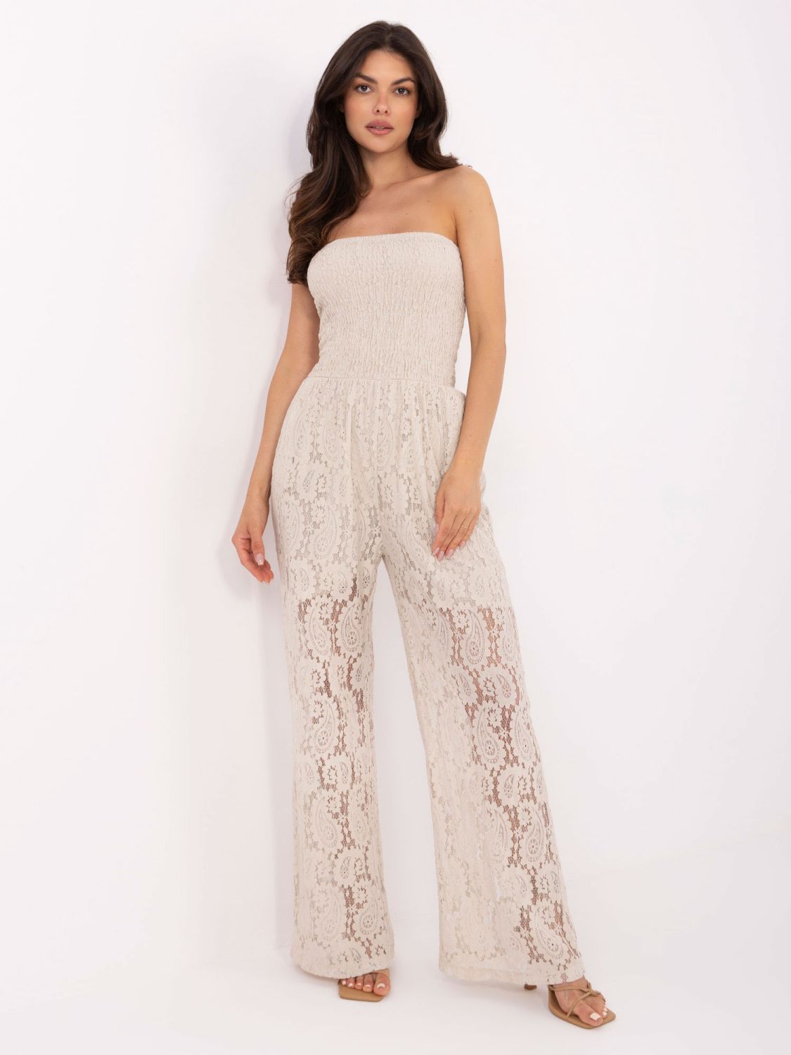 Beige Overall mit Spitze