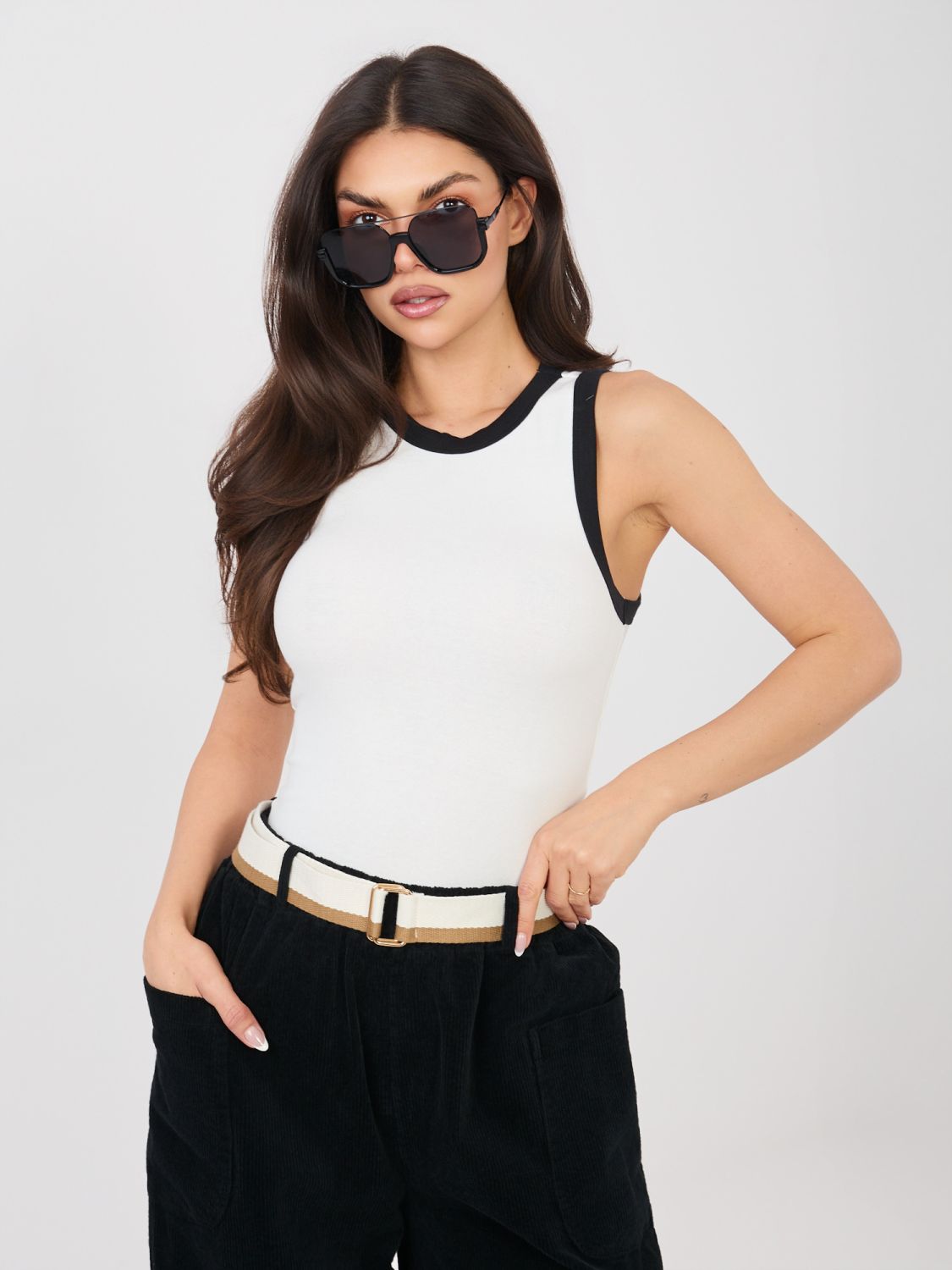 Weißes ärmelloses Baumwolltop