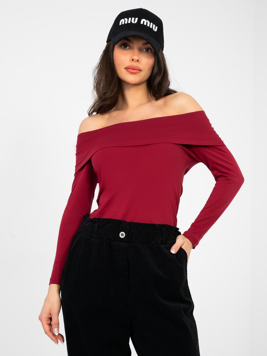 Bordeauxfarbene Bluse mit Carmen-Ausschnitt