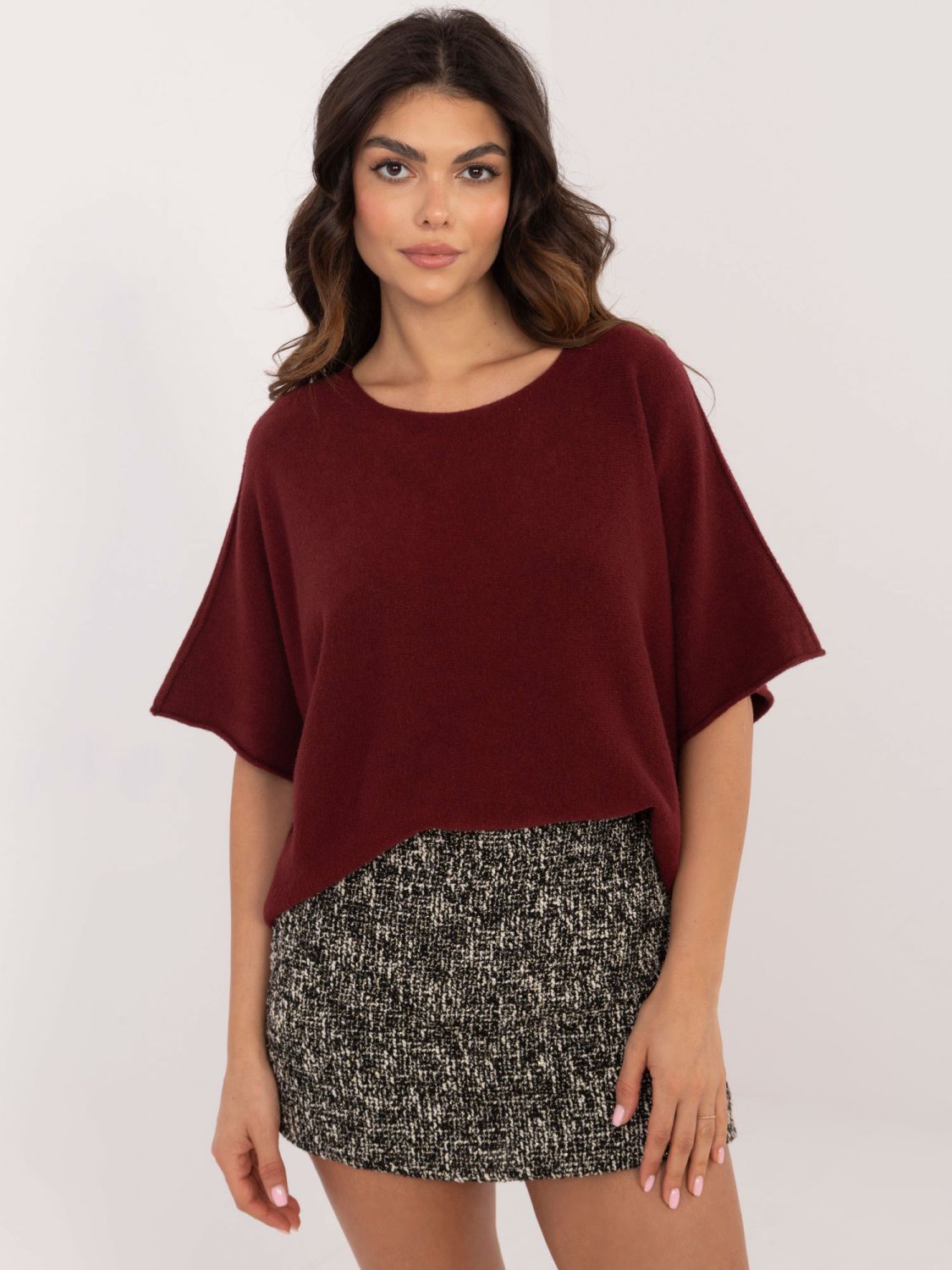 Eleganter bordeauxfarbener Pullover mit 3/4-Ärmeln