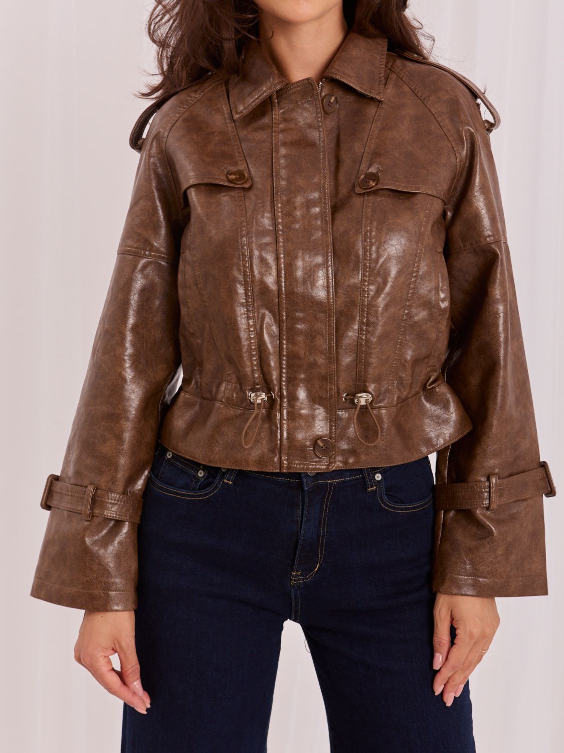 Braune Übergangsjacke aus Kunstleder