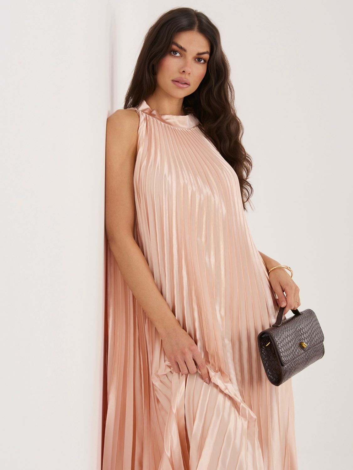 Midi-Cocktailkleid mit Volant und Bindegürtel