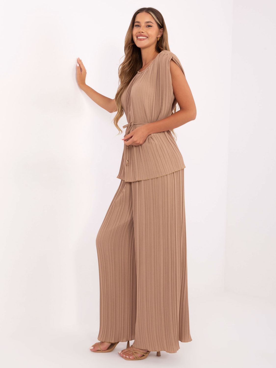 Eleganter Komplettanzug in Camel-Farbe