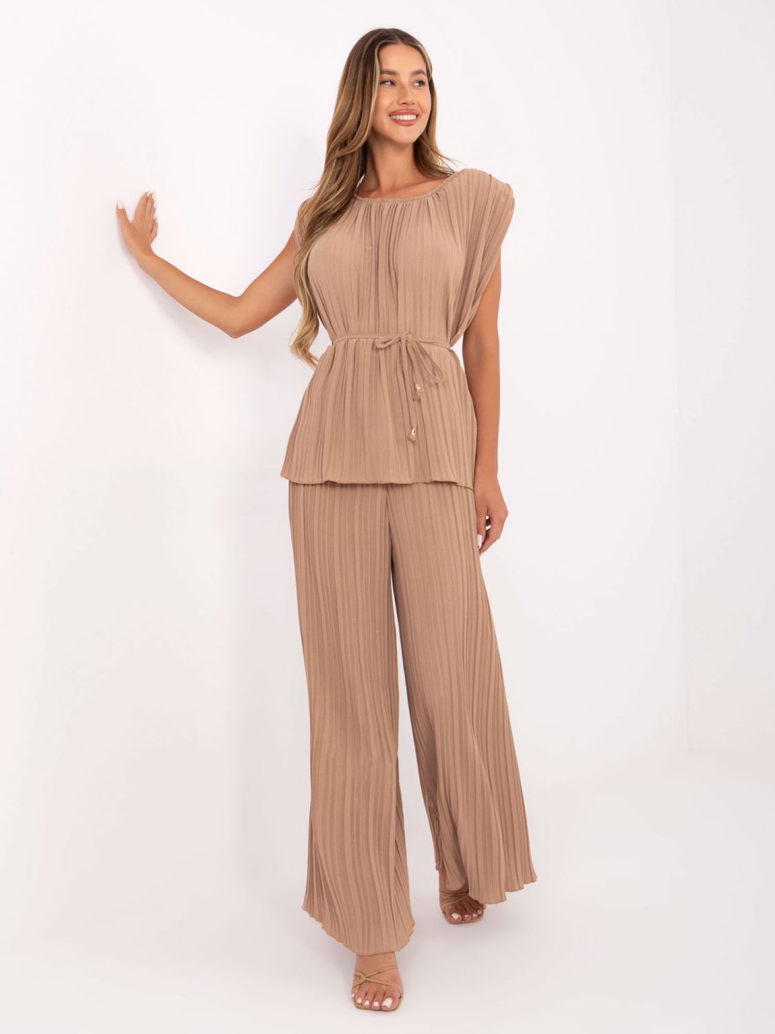 Eleganter Komplettanzug in Camel-Farbe