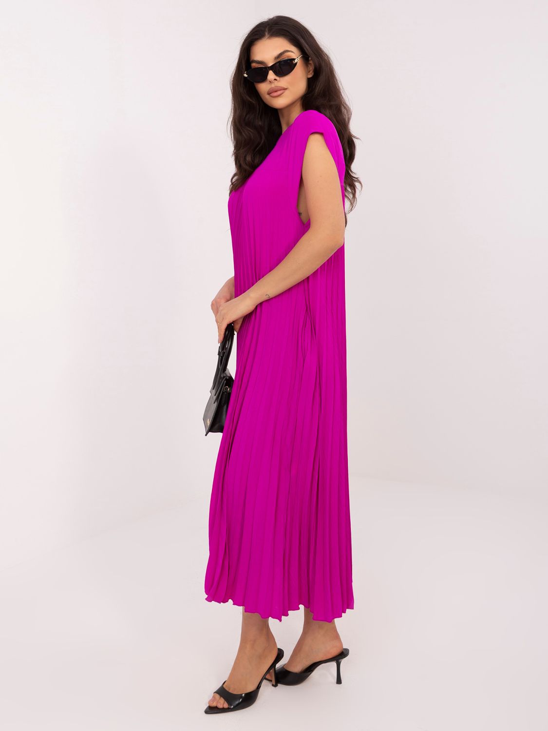 Lila Midi-Cocktailkleid mit Taschen