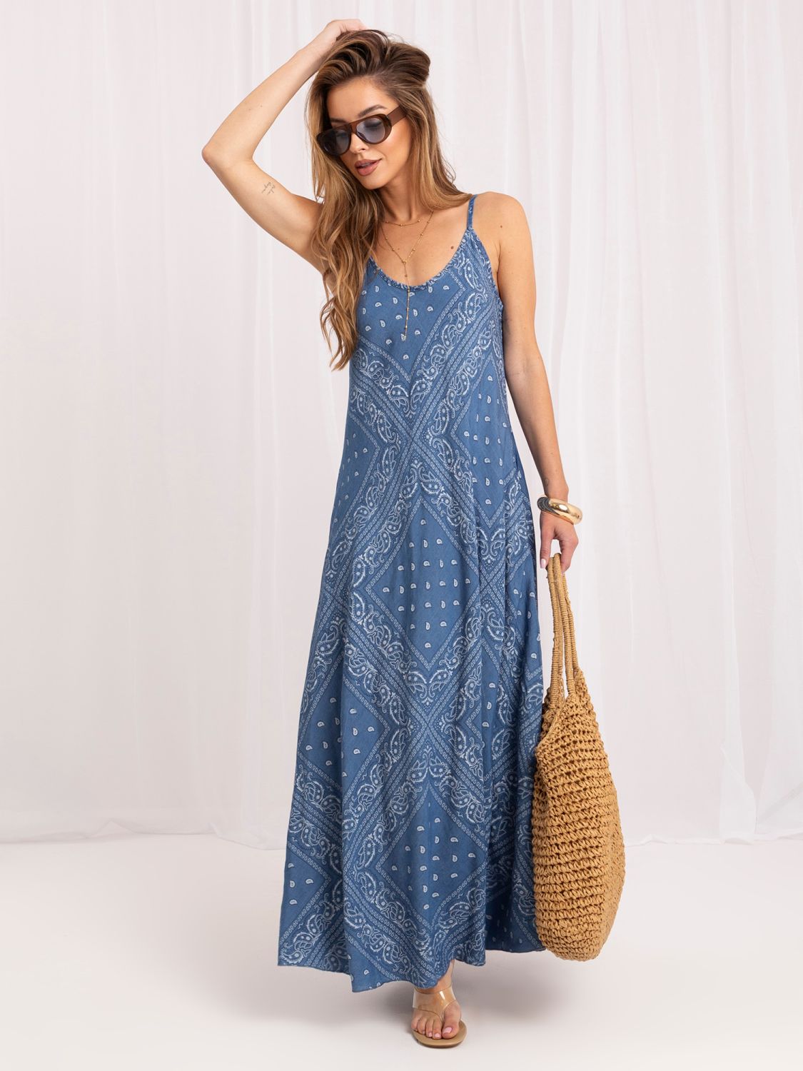 Maxi-Sommerkleid mit V-Ausschnitt und Print