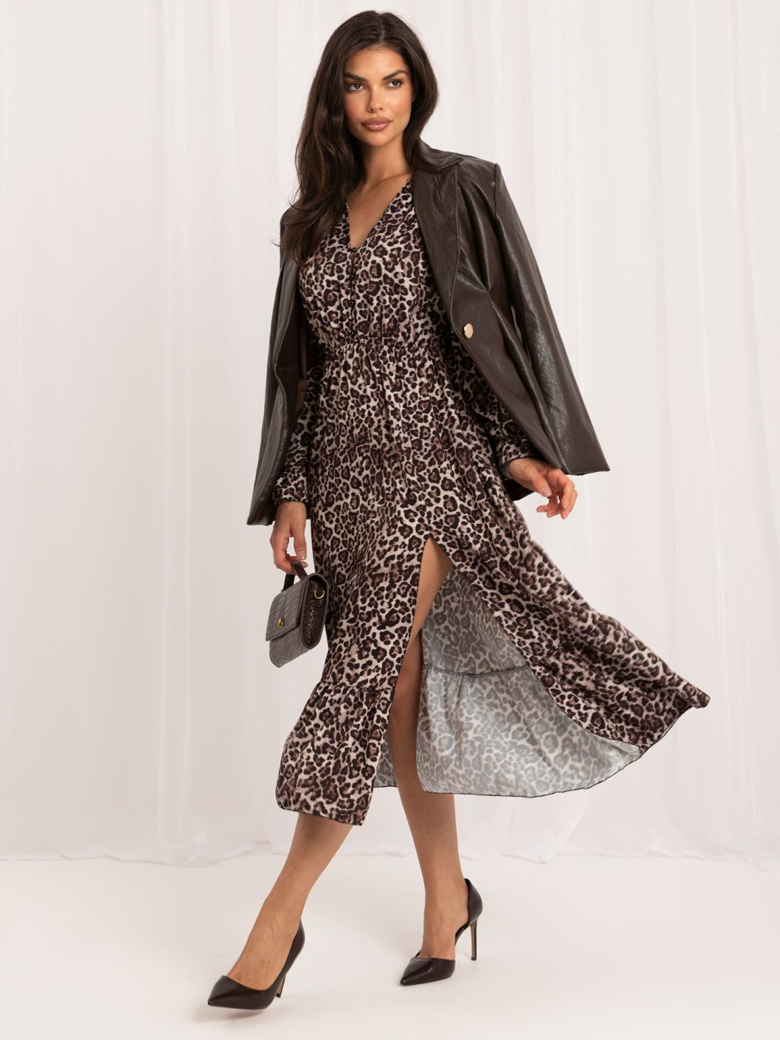 Schwarz-beiges Midikleid mit Volant und Animal-Print