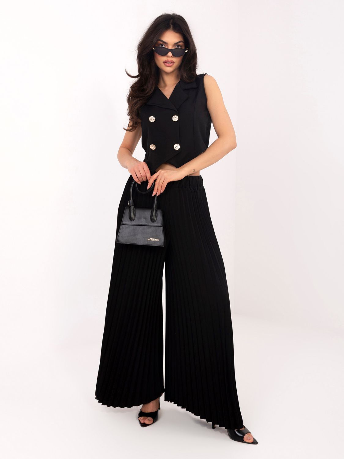 Elegantes schwarzes Set mit Weste und Hose