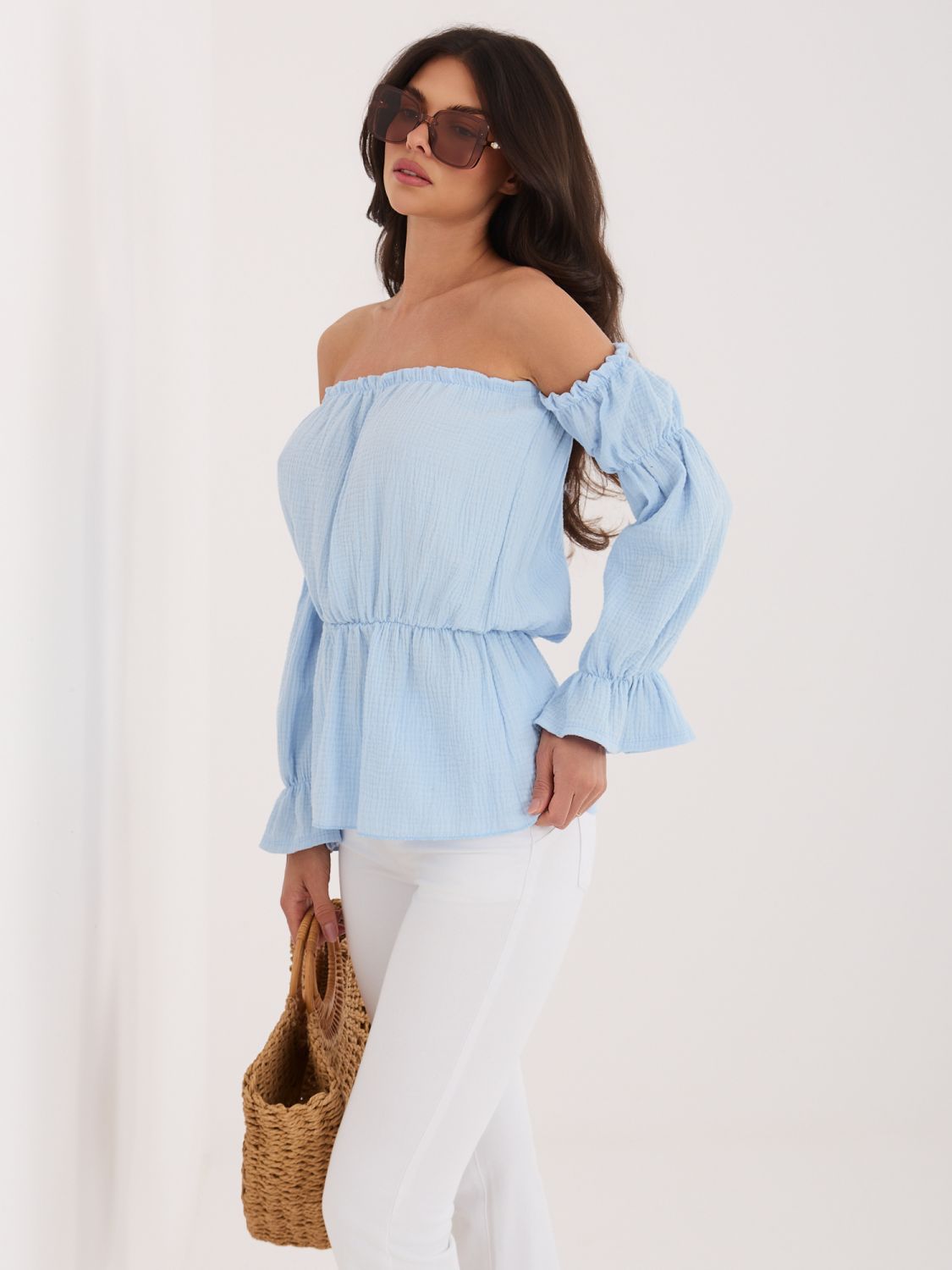 Bluse mit Carmen-Ausschnitt und Puffärmeln