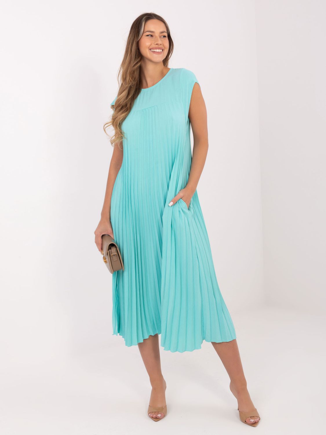 Midi-Kleid in Mint ohne Ärmel