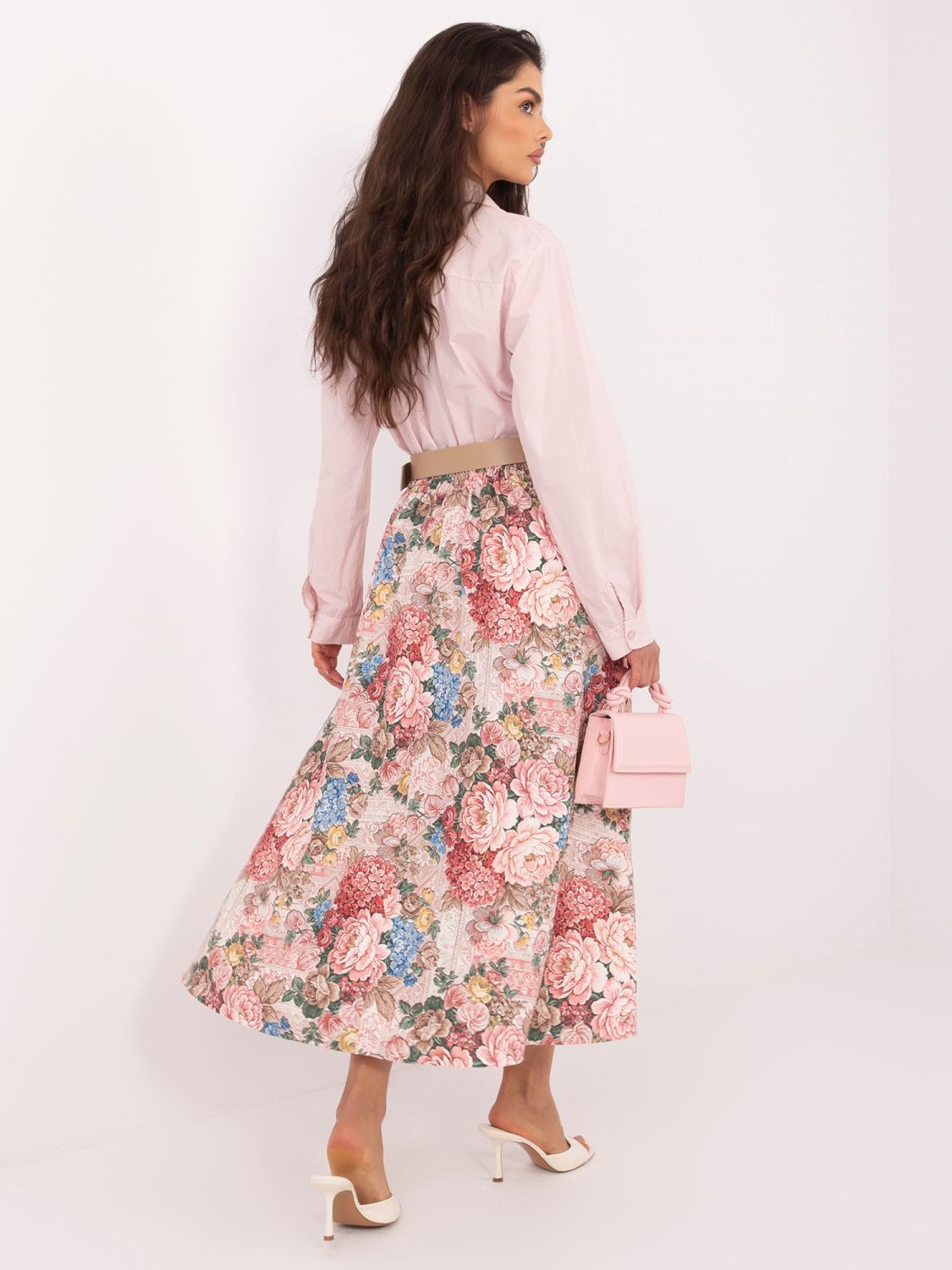 Rosa Midi-Rock mit Blumenmuster und Gürtel