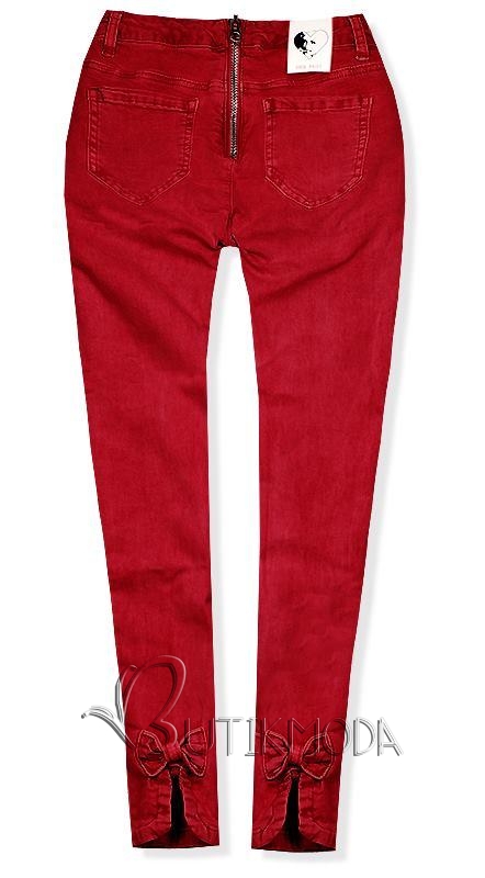 Jeanshose mit  Reißverschluss hinten rot